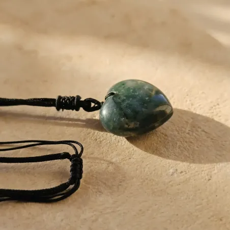 Collier Agate Mousse Cœur – Harmonie & Lien à la Nature