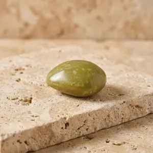 Galet opale verte – Guérison & équilibre émotionnel