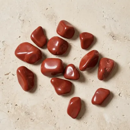 Pierre jaspe rouge roulée – Vitalité & ancrage