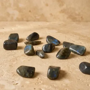 Pierre roulée en labradorite – Protection & clarté