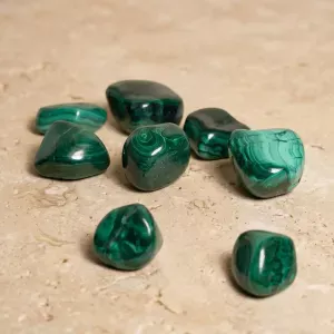 Pierre malachite extra roulée – Protection & transformation