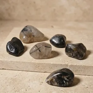 Pierre roulée Quartz à Tourmaline - Énergie équilibrée