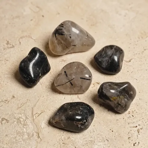 Pierre roulée Quartz à Tourmaline - Énergie équilibrée