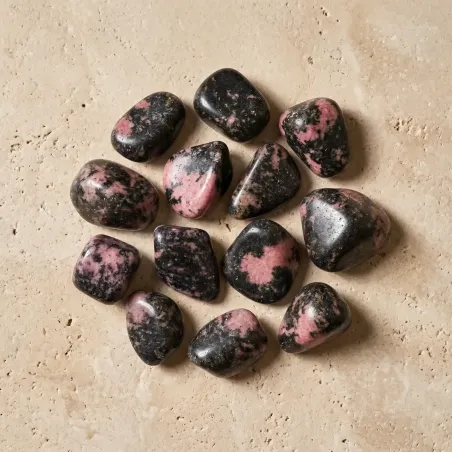 Pierre Roulée en Rhodonite – Pierre d'Équilibre émotionnel