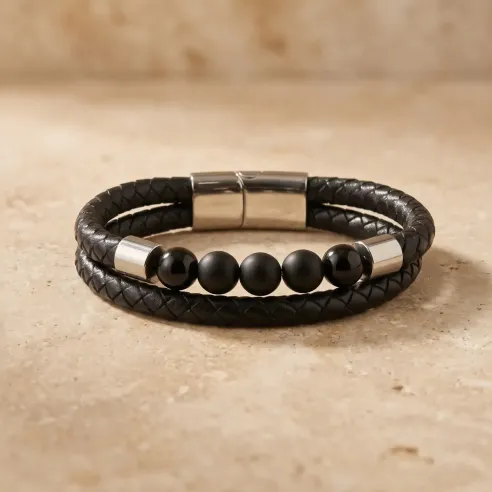 Bracelet Cuir et Onyx – Élégance Ancrée & Protection