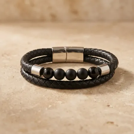 Bracelet Cuir et Onyx – Élégance Ancrée & Protection