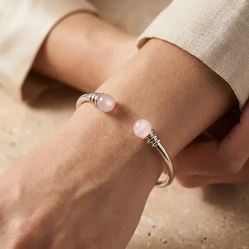 Jonc Quartz Rose Aimanté – Bien-être magnétique et douceur émotionnelle