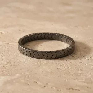 Bracelet Hématite en Flèche Homme – Force & Ancrage