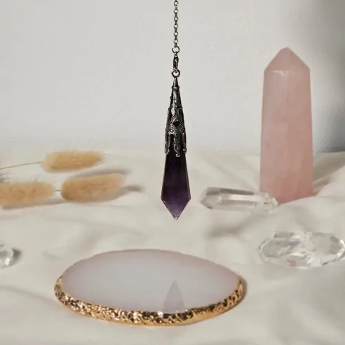 Pendule en Améthyste Witch – Magie & Intuition spirituelle
