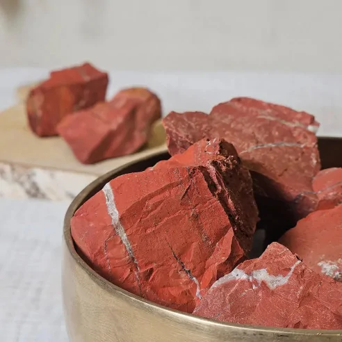 Pierre brute Jaspe Rouge – Ancrage et Vitalité