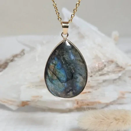 Collier Doré Labradorite Extra Goutte – Protection & Élégance spirituelle