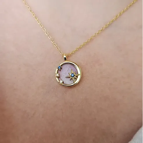 Collier Étoile en Argent Plaqué Or et Améthyste – Élégance & Mystère