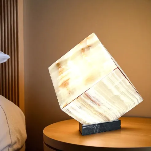 Lampe Cube Onyx Blanc – Sérénité & Lumière pure