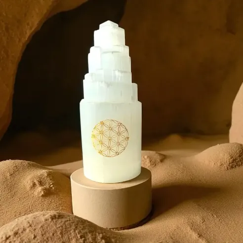 Lampe Sélénite Montagne avec Fleur de Vie dorée – Lumière sacrée