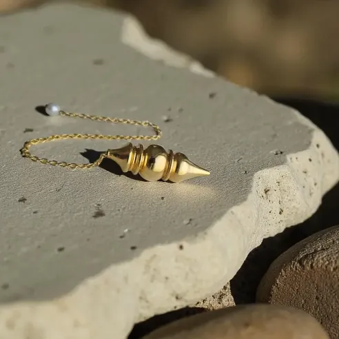 Pendule Vénus doré – Intuition féminine & radiesthésie