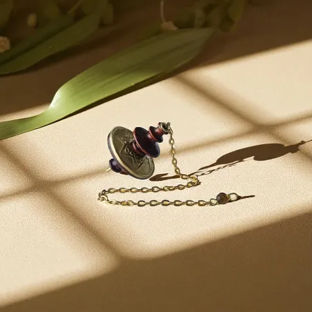 Pendule Mystica – Outil de radiesthésie en bois et laiton