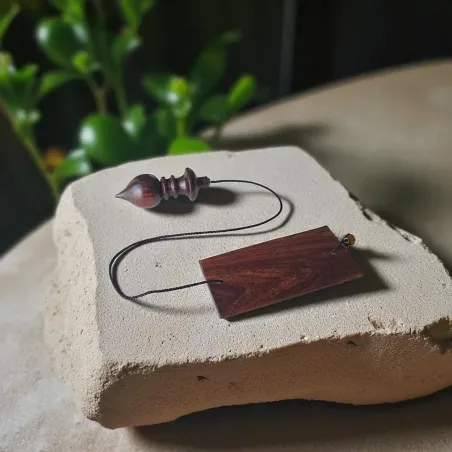 Pendule en bois Horus – Radiesthésie et énergie égyptienne