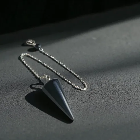 Pendule obsidienne cône lisse – Outil de divination protecteur
