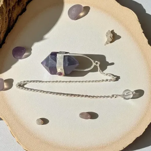 Pendule Damru Améthyste – Intuition et Sérénité Intérieure