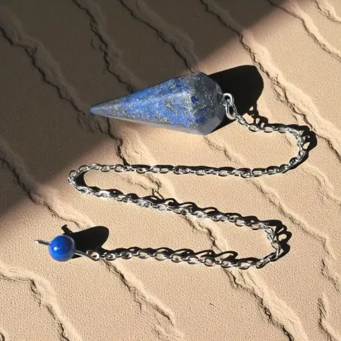 Pendule lapis lazuli hexagonal – radiesthésie & pierre d’intuition