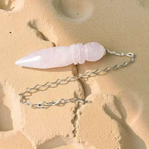 Pendule Égyptien Quartz Rose – Intuition & Énergie du cœur