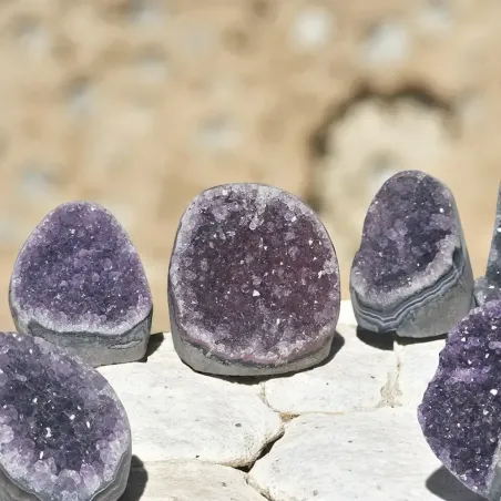 Mini Géode Améthyste – Harmonie & Énergie spirituelle