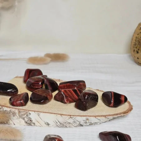 Pierre roulée en Œil de Taureau – Ancrage & Protection