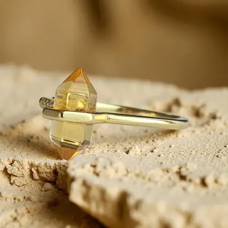 Bague citrine double pointe – Joie et abondance
