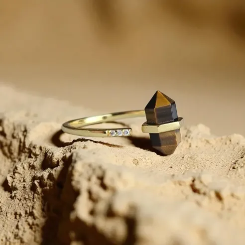 Bague Oeil de Tigre Pointe Dorée Argent 925 - courage force