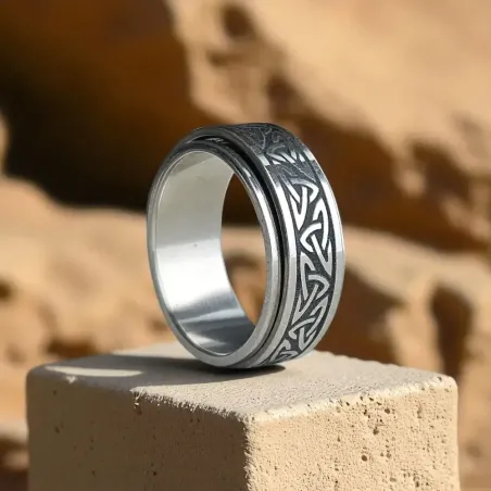 Bague Celtique Rotative Argentée – Ancrage et Sérénité