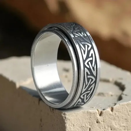 Bague Celtique Rotative Argentée – Ancrage et Sérénité