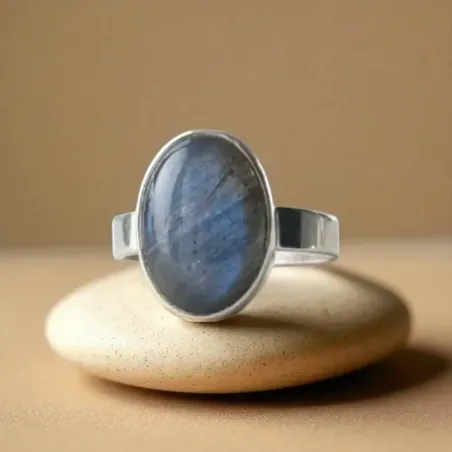 Bague Labradorite Mystica - Intuition et protection sacrée