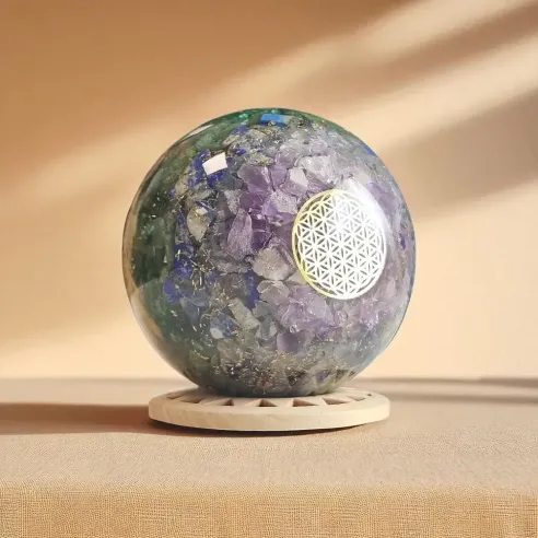 Orgonite Sphère 7 Chakras – équilibre et harmonisation