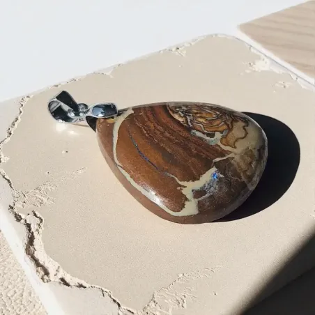 Pendentif Opale Boulder – Mystique et intuition d’Australie