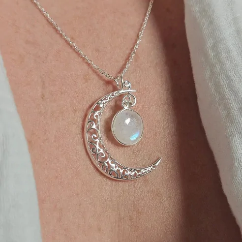 Collier Lune Pierre de Lune – Intuition et énergie féminine