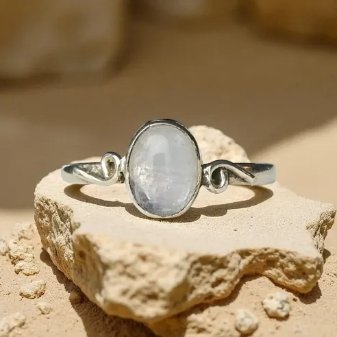 Bague Pierre de Lune Angel - Intuition et douceur sacrée