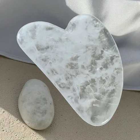 Palme Gua Sha Cristal de Roche 10 cm – Massage visage et bien-être