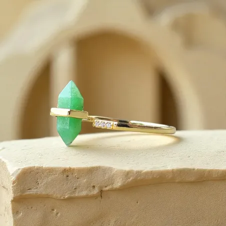 Bague Jade en Pointe – Argent plaqué or & énergie du cœur