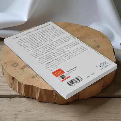 Comment Choisir un Tarot ou Oracle – Livre d’initiation spirituelle