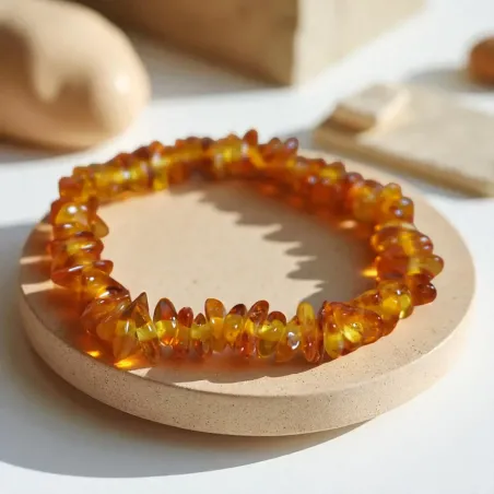 Bracelet en chips d’ambre – Énergie douce & apaisante