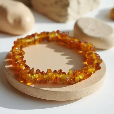 Bracelet en chips d’ambre – Énergie douce & apaisante
