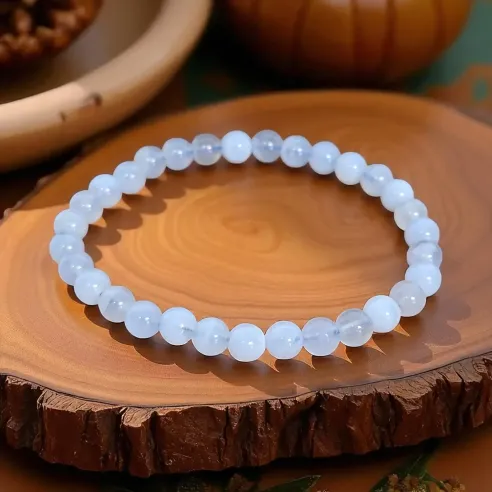 Bracelet Calcédoine Bleue – paix et communication fluide