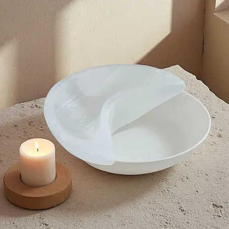 Bol lune en sélénite – Purification douce et énergie lunaire