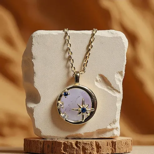 Collier Étoile en Argent Plaqué Or et Améthyste – Élégance & Mystère