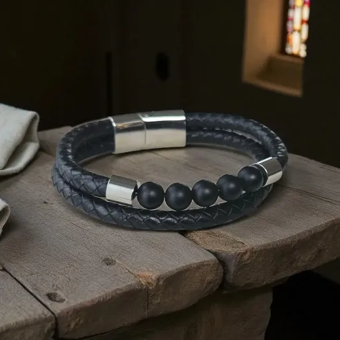 Bracelet Cuir et Onyx – Élégance Ancrée & Protection