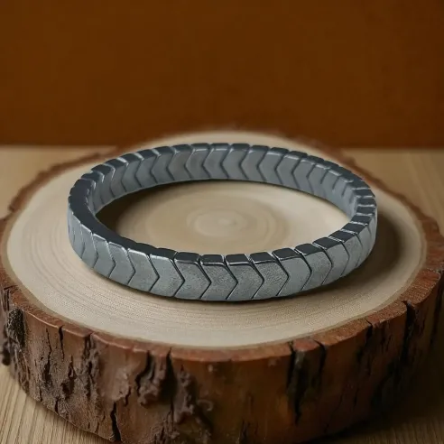 Bracelet Hématite en Flèche Homme – Force & Ancrage