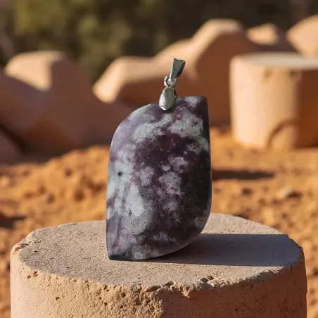 Pendentif Tourmaline Rose Argent – amour et douceur du cœur