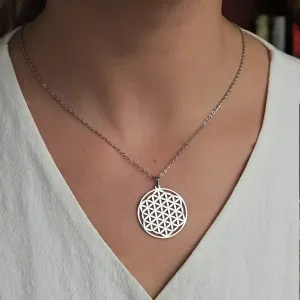 Pendentif Fleur de Vie – Harmonie et géométrie sacrée