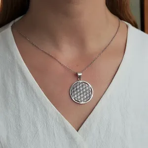 Pendentif Fleur de Vie Argenté – Harmonie et énergie sacrée
