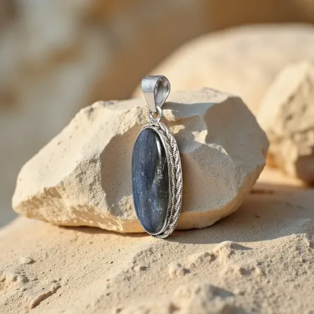 Pendentif Labradorite bleutée ovale - protection énergétique